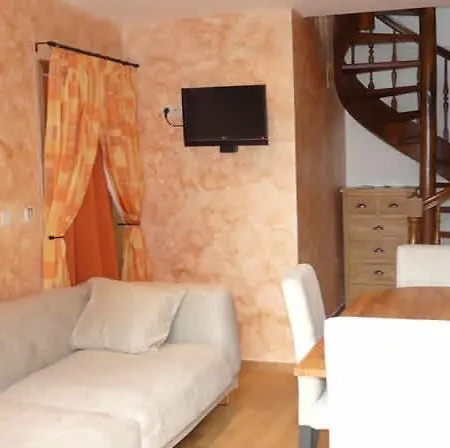 Apartment Coquet 2 Chambres, 2 Salles De Douches Avec Piscine,